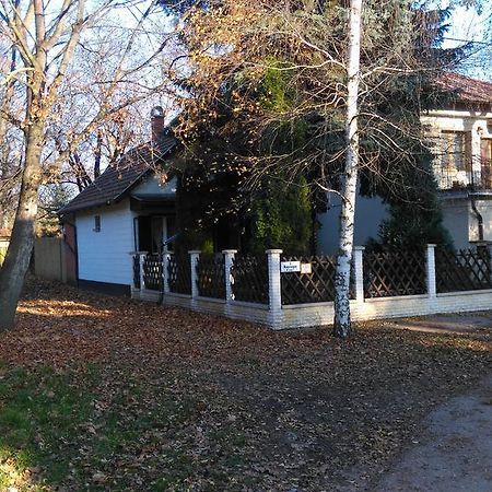 Apartmán Napsugar Vendeghaziko Orosháza Exteriér fotografie