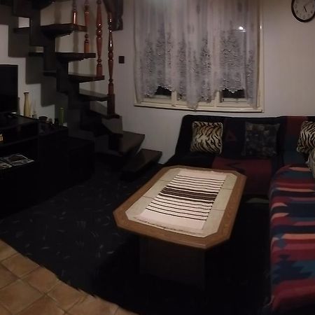 Apartmán Napsugar Vendeghaziko Orosháza Exteriér fotografie